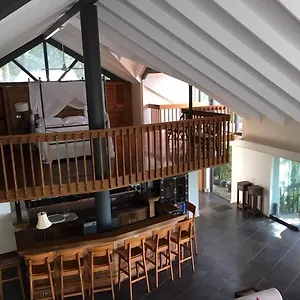 Sapphire Ridge Holiday home Palm Cove